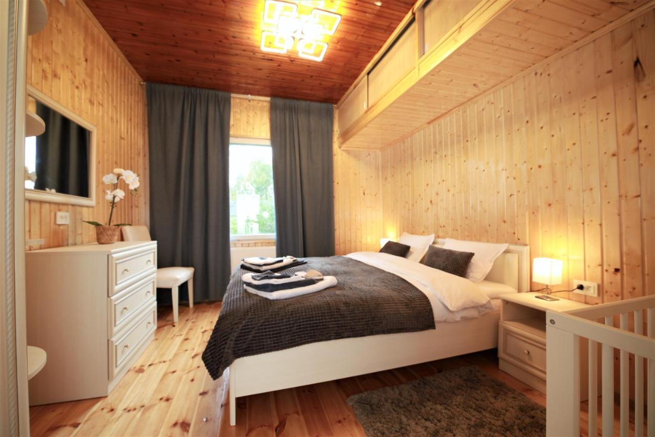 East Side In With Sauna And Free Parking Tervola